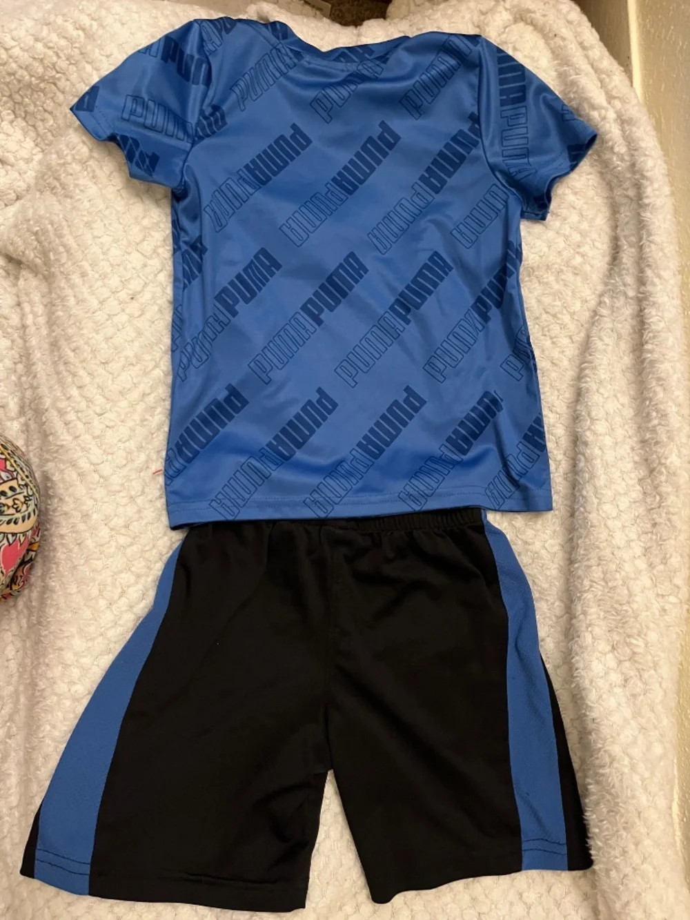 Toddler Boys Puma Outfit SZ 3T black, blue, white - Picture 5 of 7